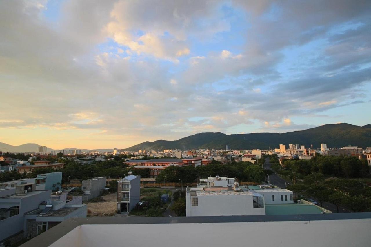 Gold Summer 2 Hotel Da Nang Buitenkant foto