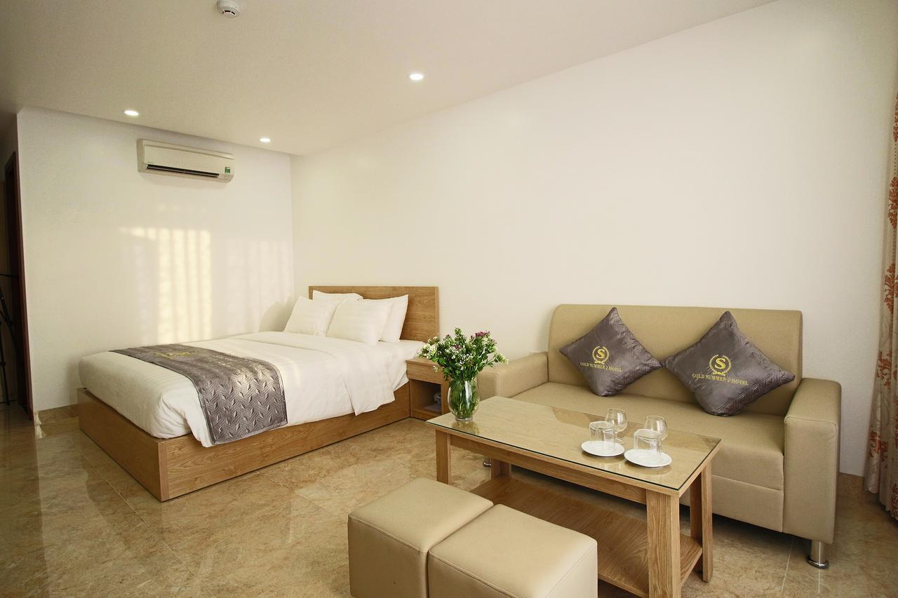 Gold Summer 2 Hotel Da Nang Buitenkant foto